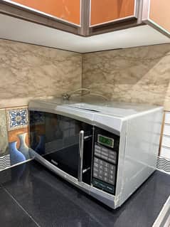 Haier Microwave Oven