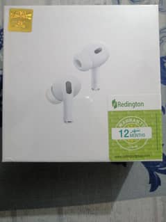 original earphones  of Redington