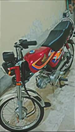 CIVEEC 2025 Model, brand new condition