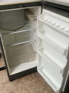 Refrigerator Medium size A1 condition