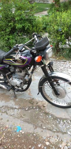 Honda 125 16 model