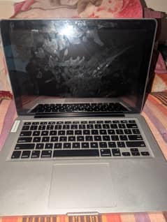 MACBOOK PRO 2012 MINT CONDITION 4/500