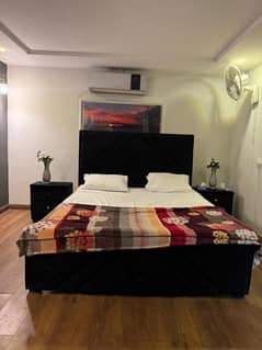 One Bed Apartment Luxury Furnished available for daily Bases in Gulberg Green