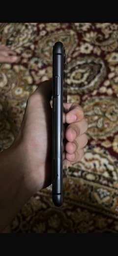 Iphone 11 10/10 condition