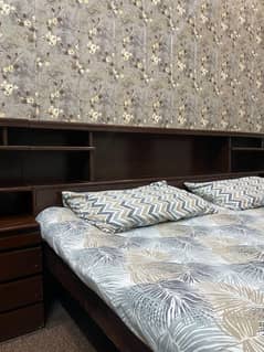 PURE WOOD KING SIZE BED SET WITH MATTRESS