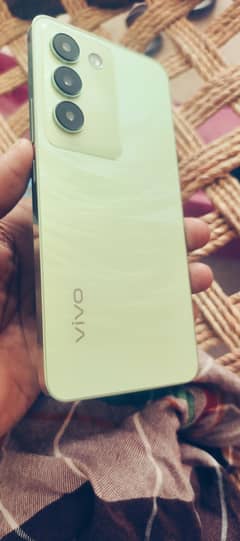 vivo y100 8/128