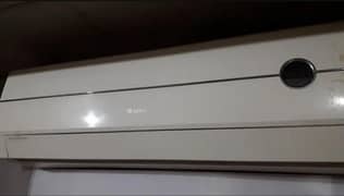 Gree non inverter ac