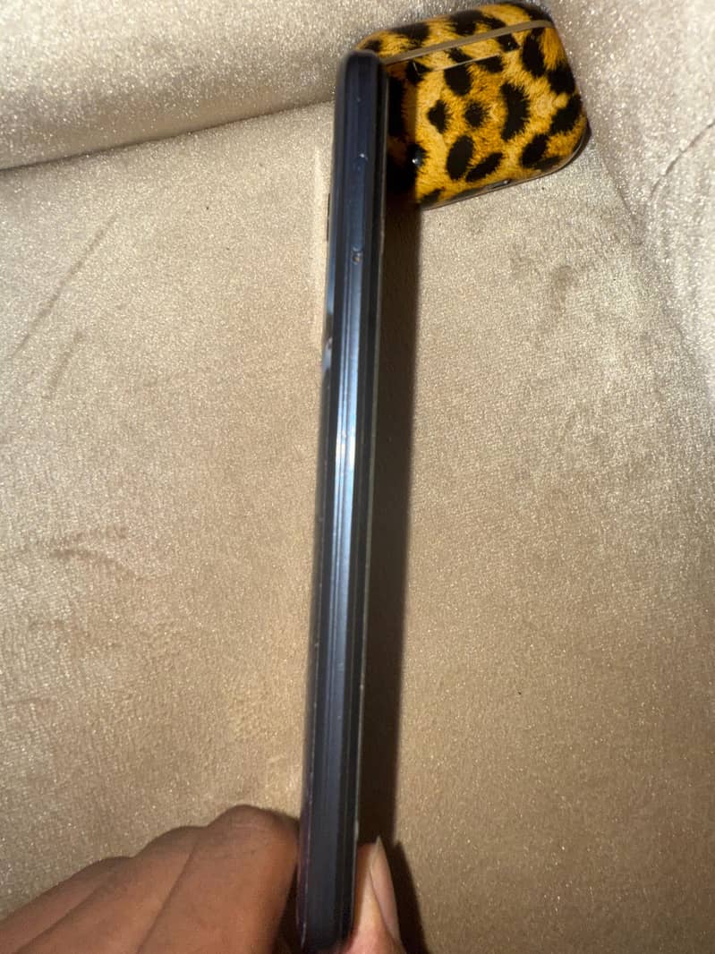 Lush Condition Tecno Spark 8c 4
