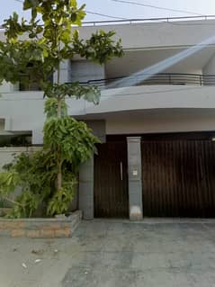Aesthetic Prime Location House Of 300 Square Yards For sale Is Available