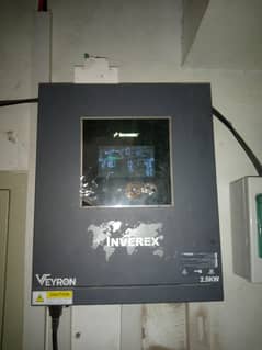 inverex 2.5kW solar inverter