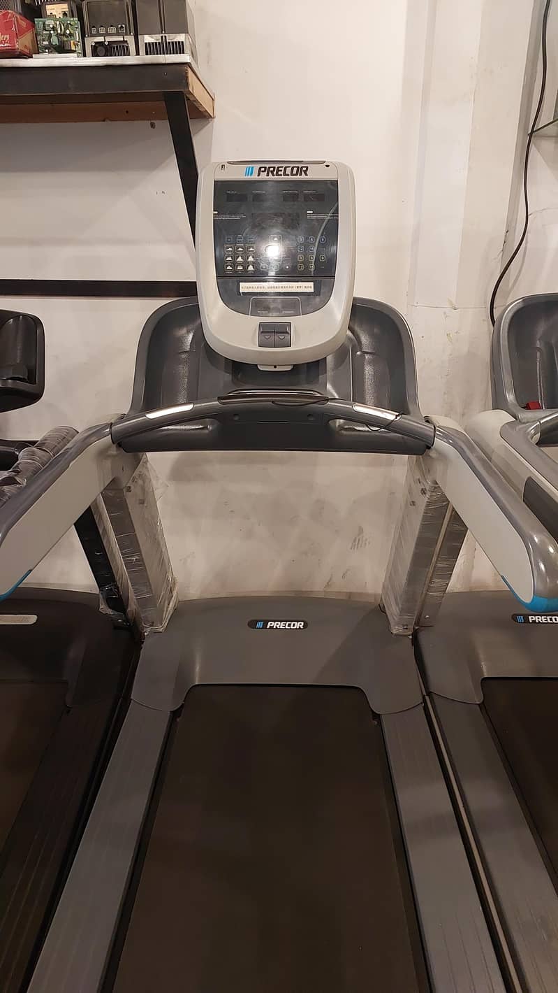 TREADMILL / RUNNING MACHINE / WALKING MACHINE / ELETCTRIC TREADMILL 3