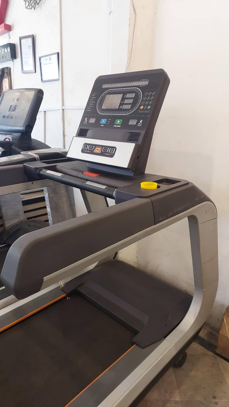 TREADMILL / RUNNING MACHINE / WALKING MACHINE / ELETCTRIC TREADMILL 15