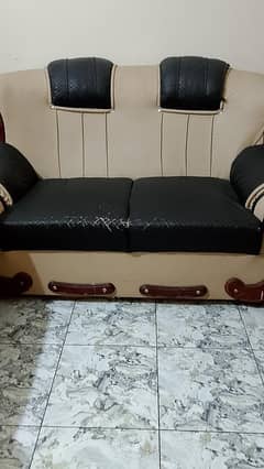 4 Seater Sofa For Sale