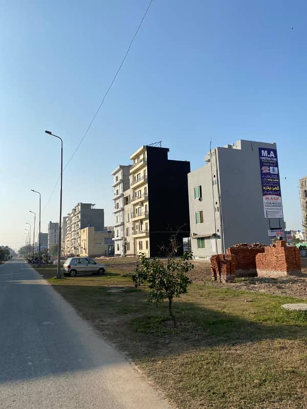 5Marla Ready To Possession Plot Available In Tulip Extension Block Parkview City Lahore 0