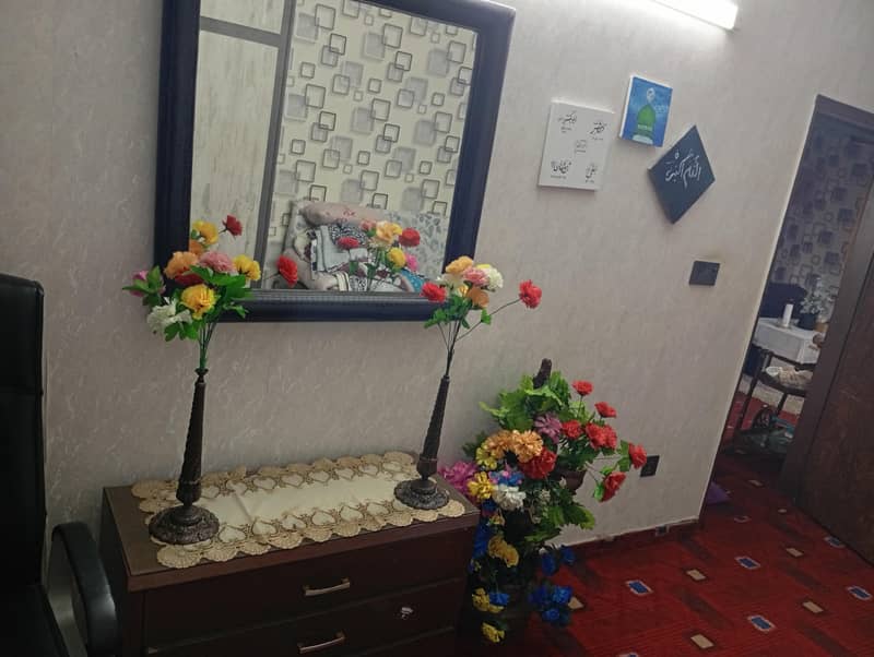 Bed with 2 side table and dressing table 6