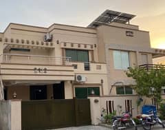 10 Marla upper portion 3 bedroom phase 2 bahria town Rawalpindi rent