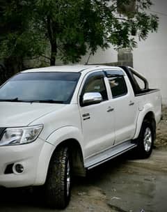 Toyota Hilux 2014