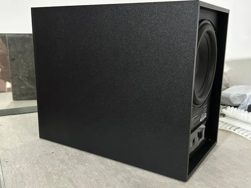 TCL TS3010 - 2.1 channel sound bar system with subwoofer 1