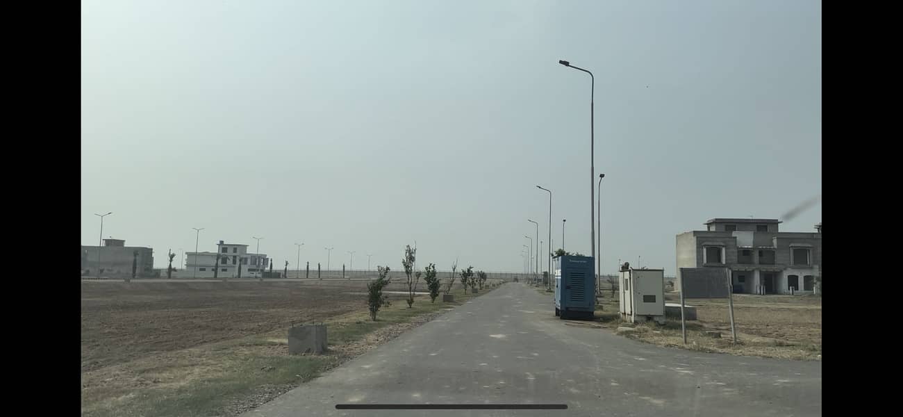 5 Marla Best Location Plot in Overseas Block Available for Sale 0