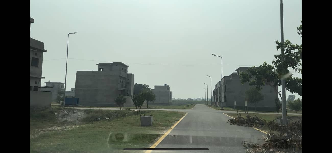 5 Marla Best Location Plot in Overseas Block Available for Sale 4