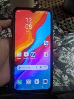 hot 8 lite 10 /10 with box