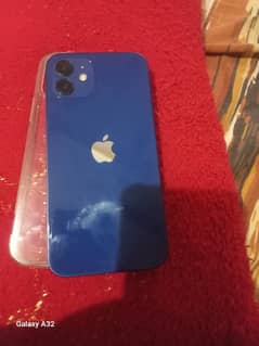 Apple iPhone 12