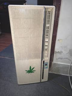 Window AC Haier 110 with converter 220 to 110