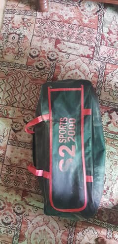 I am selling good quality cricket kit