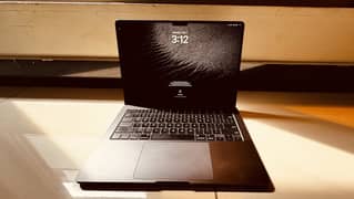 Macbook Pro M3 Pro | 18 GB | 512 GB | 100% Battery Health
