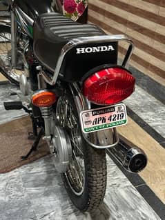 Honda 125 2023