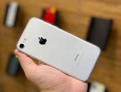 iphone 7 condition 10/9 all ok hy camera results 100