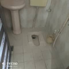 G11 /4 flat for rent 2nd floor out class
