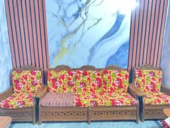 Used Wooden Sofa Set for Sale