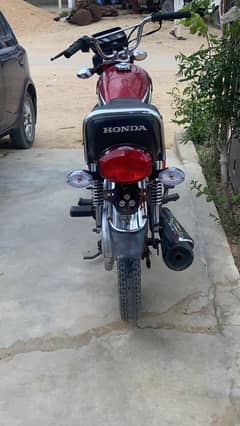 125 model 2023 Karachi registration 0/301/22/76/129