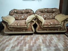 *5 Seater Sofa Set with Centre Table for Sale*