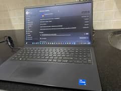 DELL Vostro 3520 Core-i5-11th Gen 8GB RAM 256GB SSD 15.6″ LAPTOP