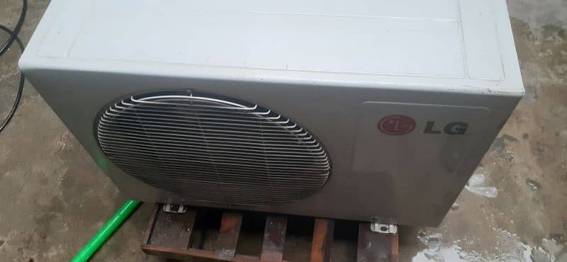 very good condition new jaisa 10+10 2