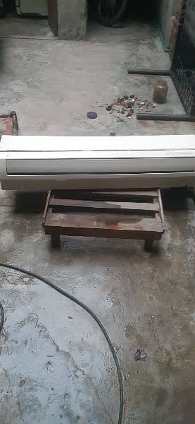very good condition new jaisa 10+10 3