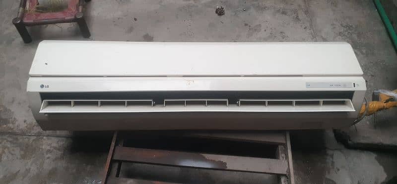 very good condition new jaisa 10+10 4