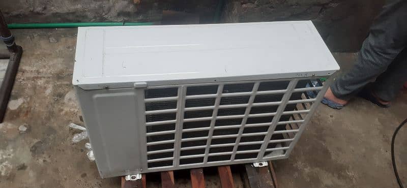 very good condition new jaisa 10+10 7
