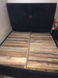 Bed with 2 side table and Makeup Table without mirror
