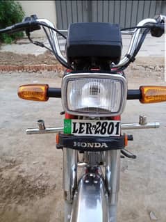 urgent sale need money,,, contact me 03025038042