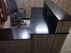 Executive table + reception table 2 in 1
