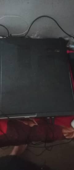 only 3 month used  10/9 condition dell pc only 3 month used