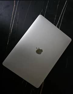 MACBOOK PRO M2 13 INCH 2022  BOX CHARGER AVAILABLE