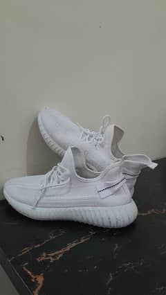 ‍Yezzy *350* White colour‍