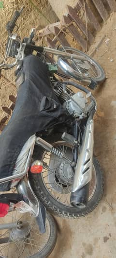 unique 125