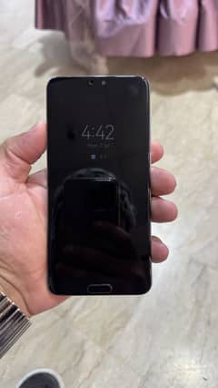 P 20 pro 6/128 dual approved offical