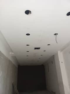I-8 Markaz 315 SQ/FT Ground floor shop for rent