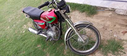 HONDA 125 FOR SALE GOOD CONDITION MODEL 2020